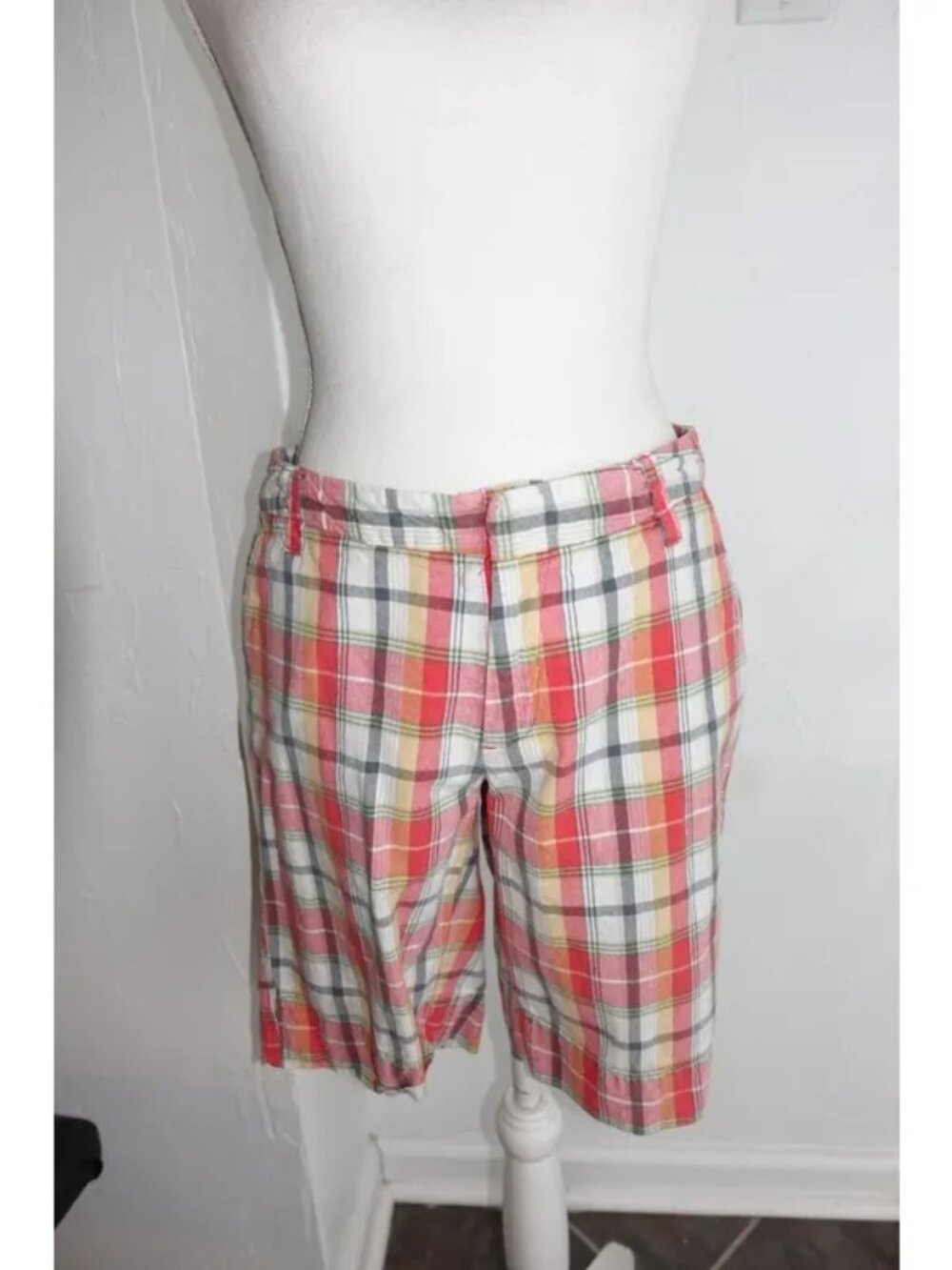 Gap Plaid Shorts Size 6